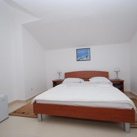 Pansion Anita Hotel Budva Bagian luar foto